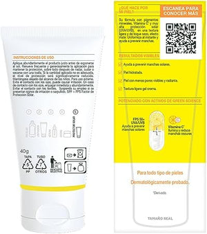 Garnier Super UV Protector Solar Facial Toque Seco Efecto Mate con Vitamina C, Textura Ligera Gel Crema Hidratante, 40ml